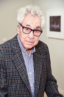 Photographer Elliott Erwitt Magnum photographer Elliott Erwitt