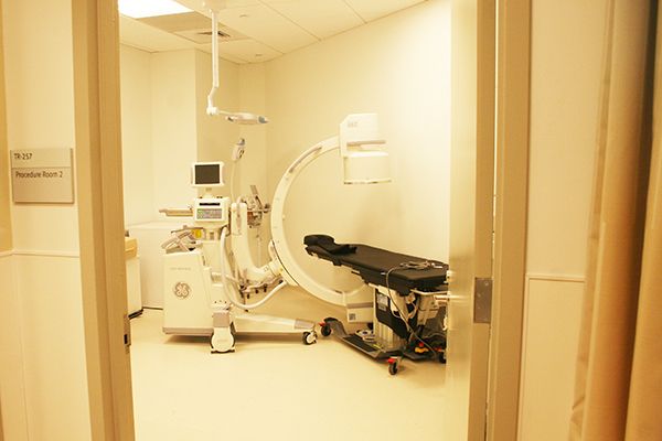 Spine Center procedure room