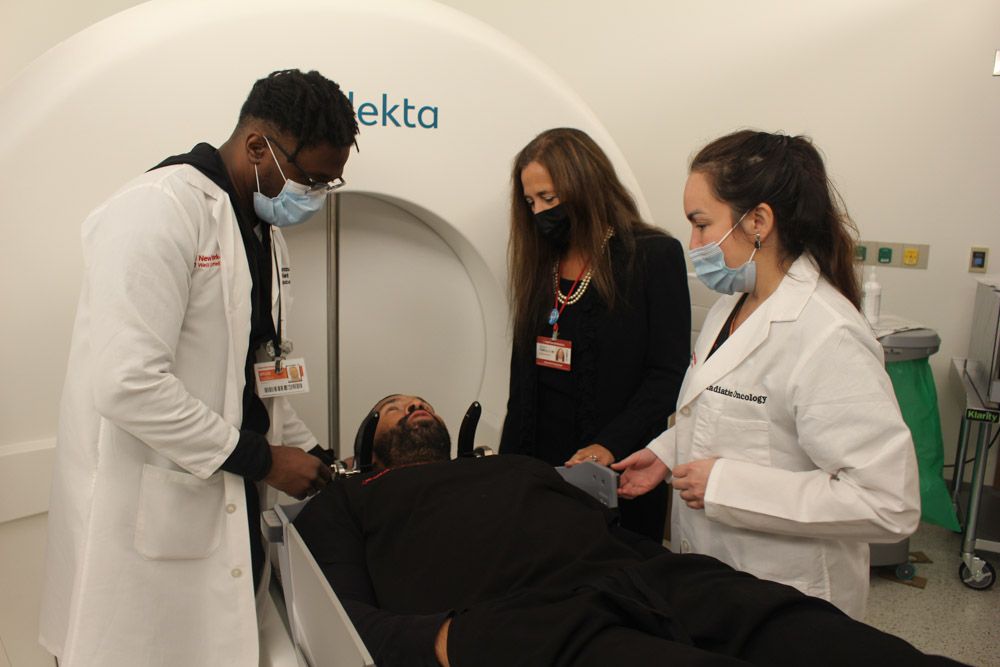 Unboxing the Gamma Knife